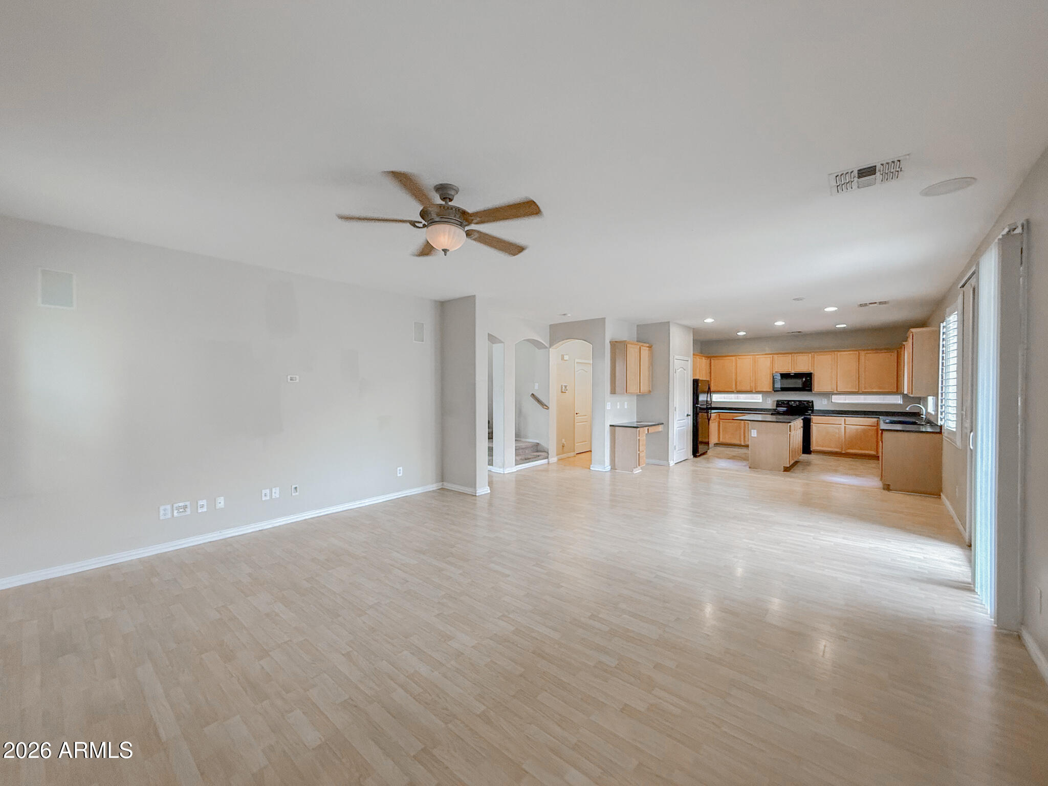 17647 West Rimrock Street Surprise, AZ 85388 - Photo 14 of 43 IMG_4776