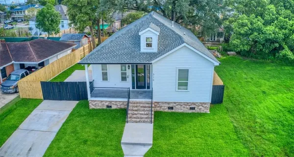 $315,000 | 316 Livingston Avenue, Arabi, LA 70032