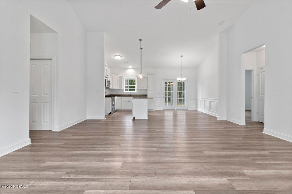 631 Belt Road Hampstead, NC 28443 - Photo 3 of 22 IMG_9206