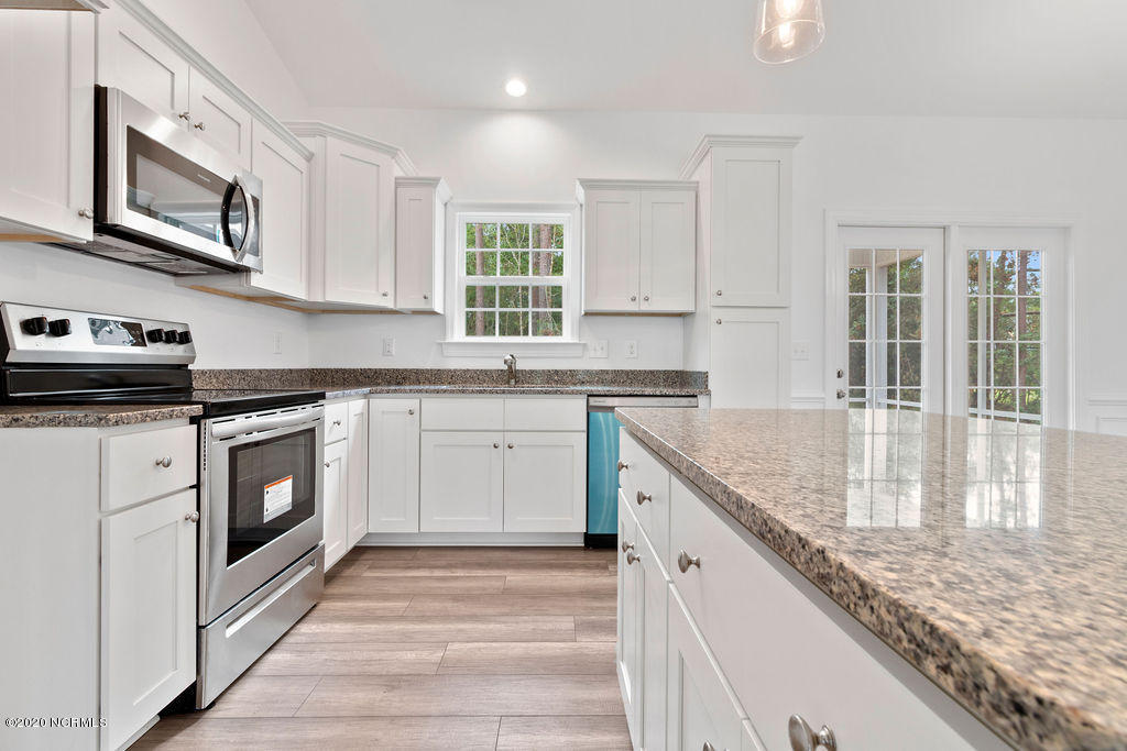 631 Belt Road Hampstead, NC 28443 - Photo 6 of 22 IMG_9215