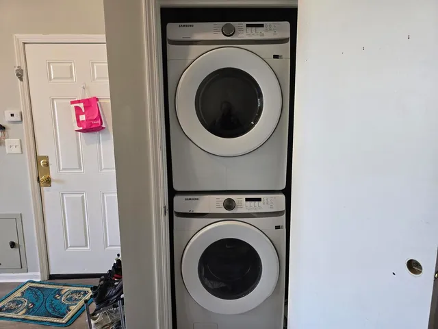 $699,000 | 4 West Burlington Avenue, La Grange, IL 60525