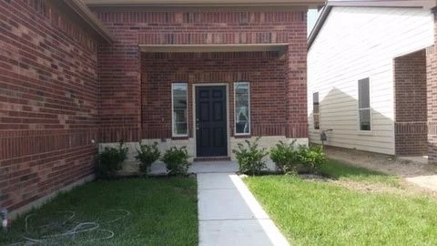 12415 Dona Lane Houston, TX 77044 - Photo 2 of 15