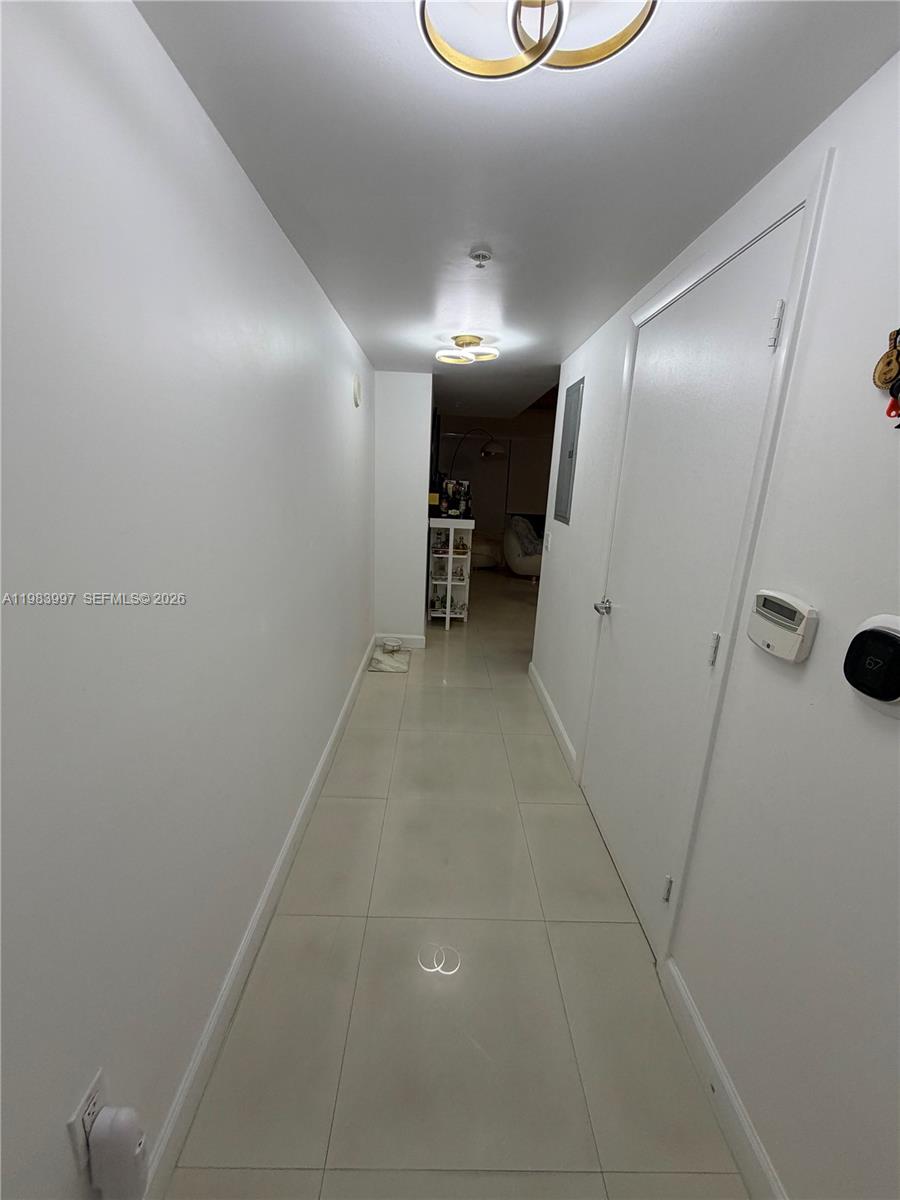 41 Southeast 5th Street, Unit 1106 Miami, FL 33131 - Photo 6 of 10 a view of a storage & utility room