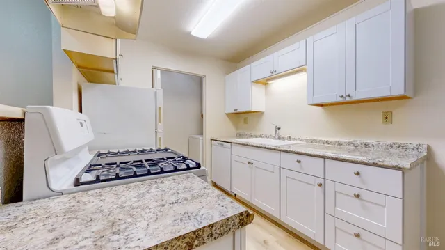 $350,000 | 8201 Camino Colegio, Unit 101, Rohnert Park, CA 94928