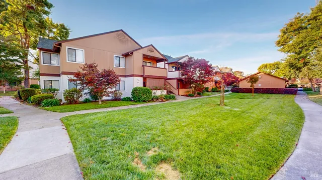 $350,000 | 8201 Camino Colegio, Unit 101, Rohnert Park, CA 94928