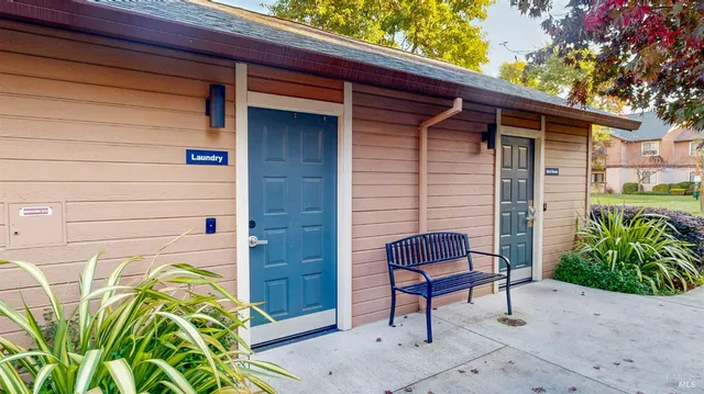 $350,000 | 8201 Camino Colegio, Unit 101, Rohnert Park, CA 94928