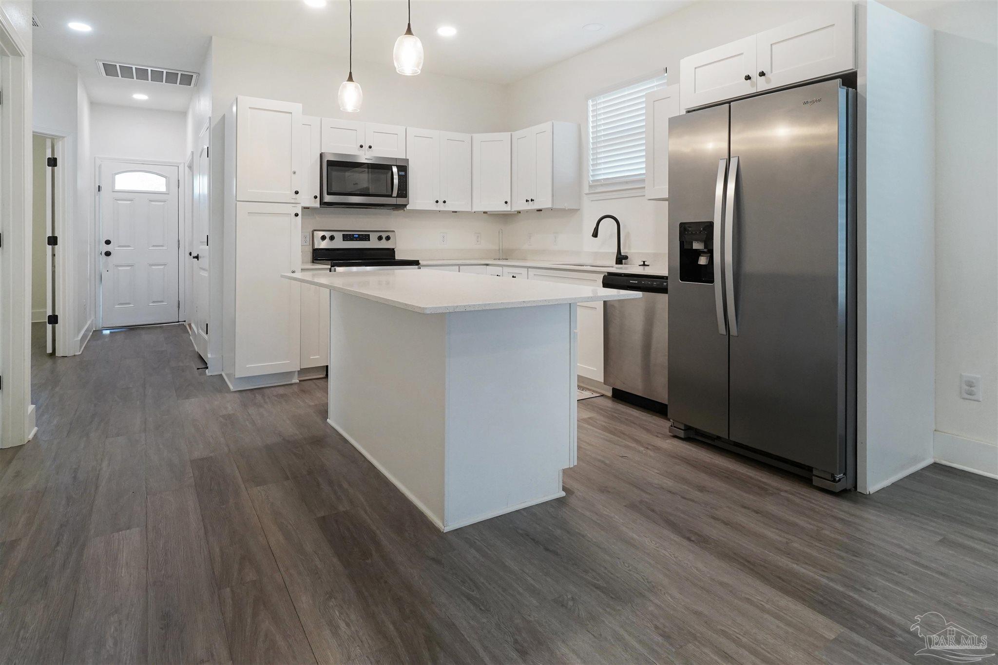 5214 Arrowhead Road Pensacola, FL 32507 - Photo 3 of 18