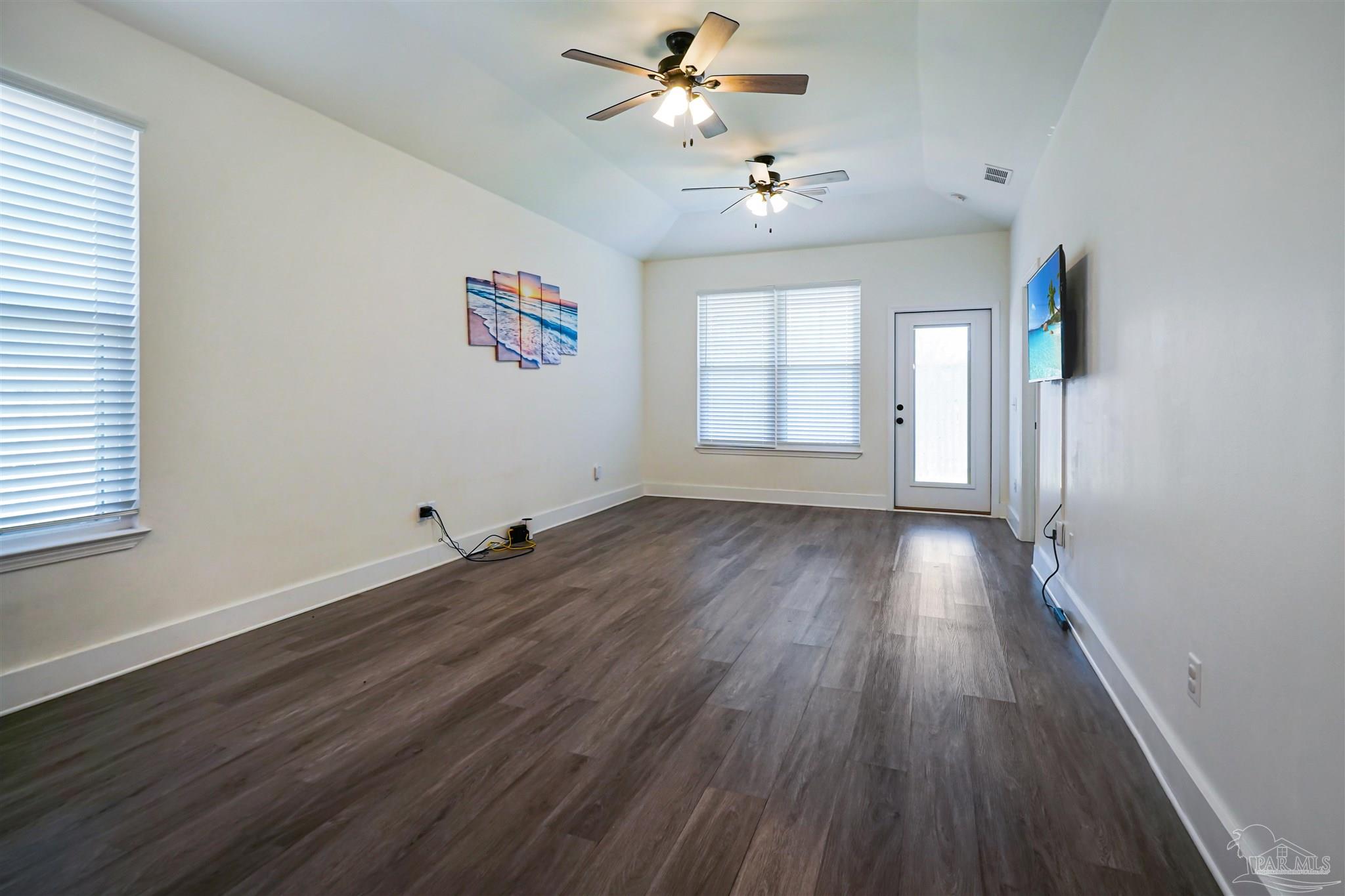 5214 Arrowhead Road Pensacola, FL 32507 - Photo 4 of 18