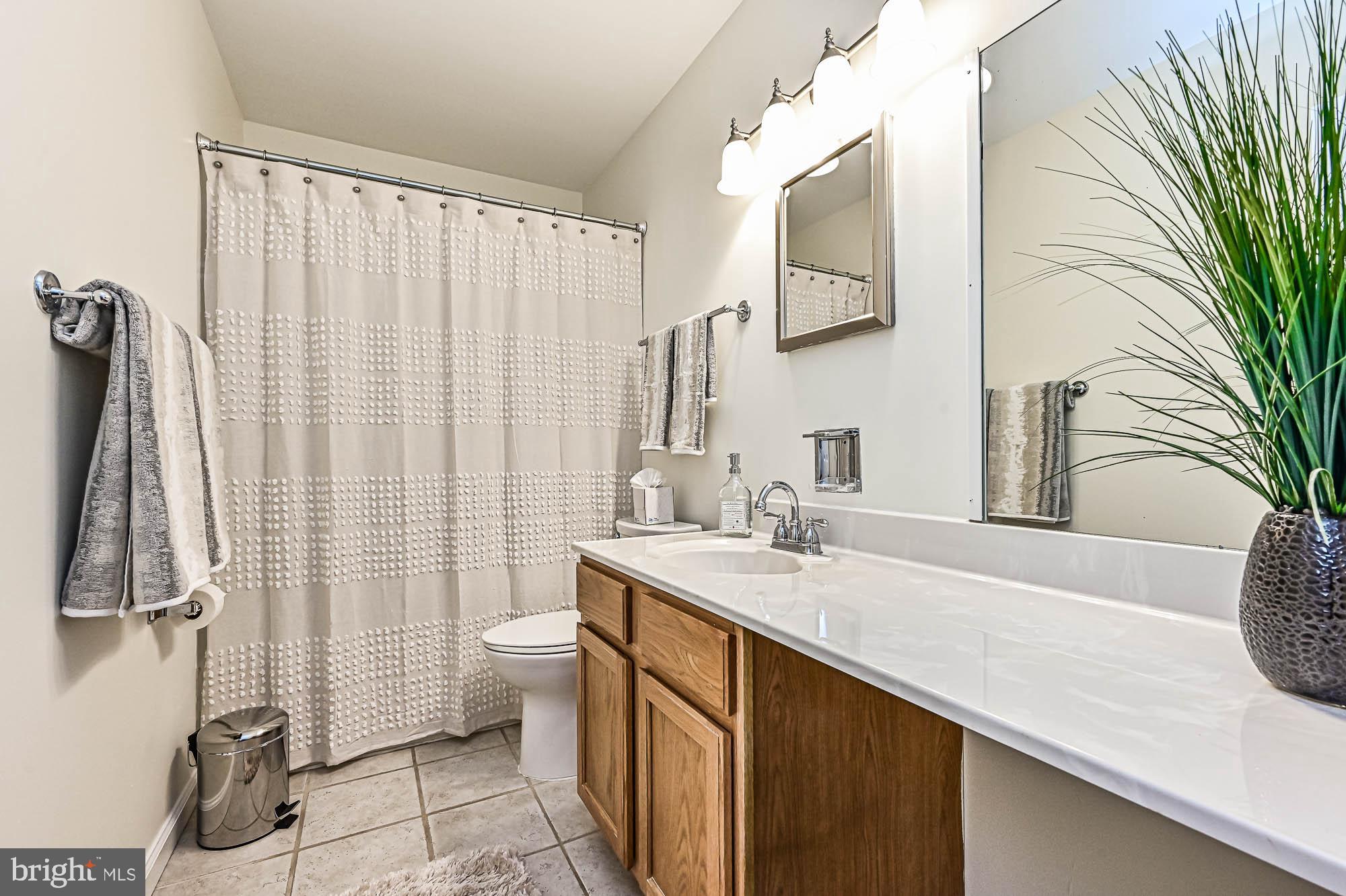 14478 Golden Oak Road Centreville, VA 20121 - Photo 13 of 18 Bathroom - 1