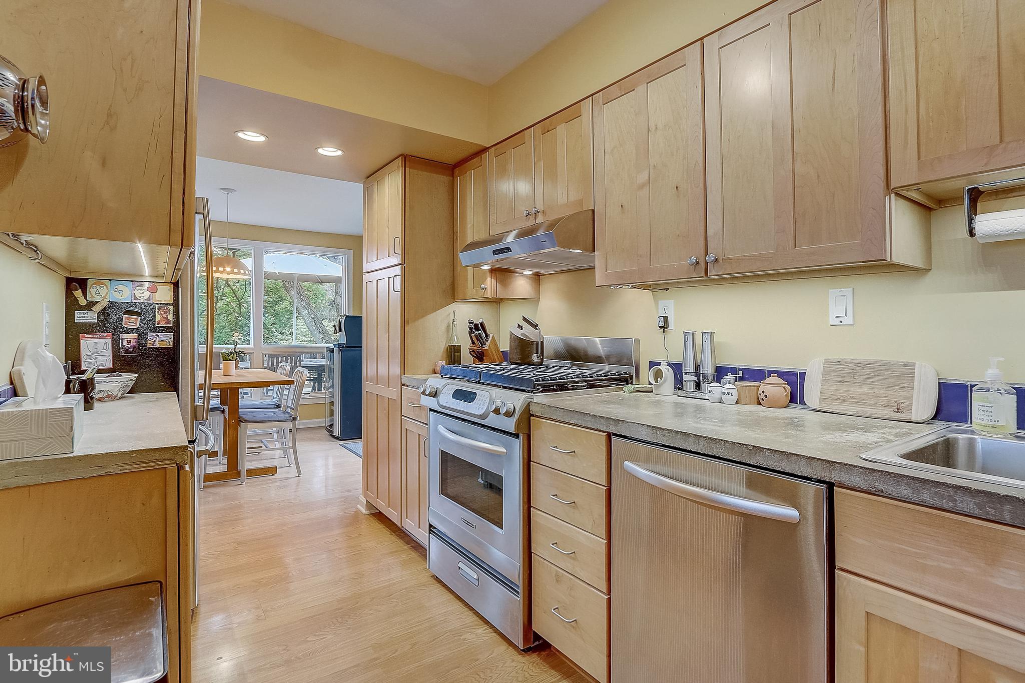 6505 Old Orchard Road Baltimore, MD 21239 - Photo 14 of 54