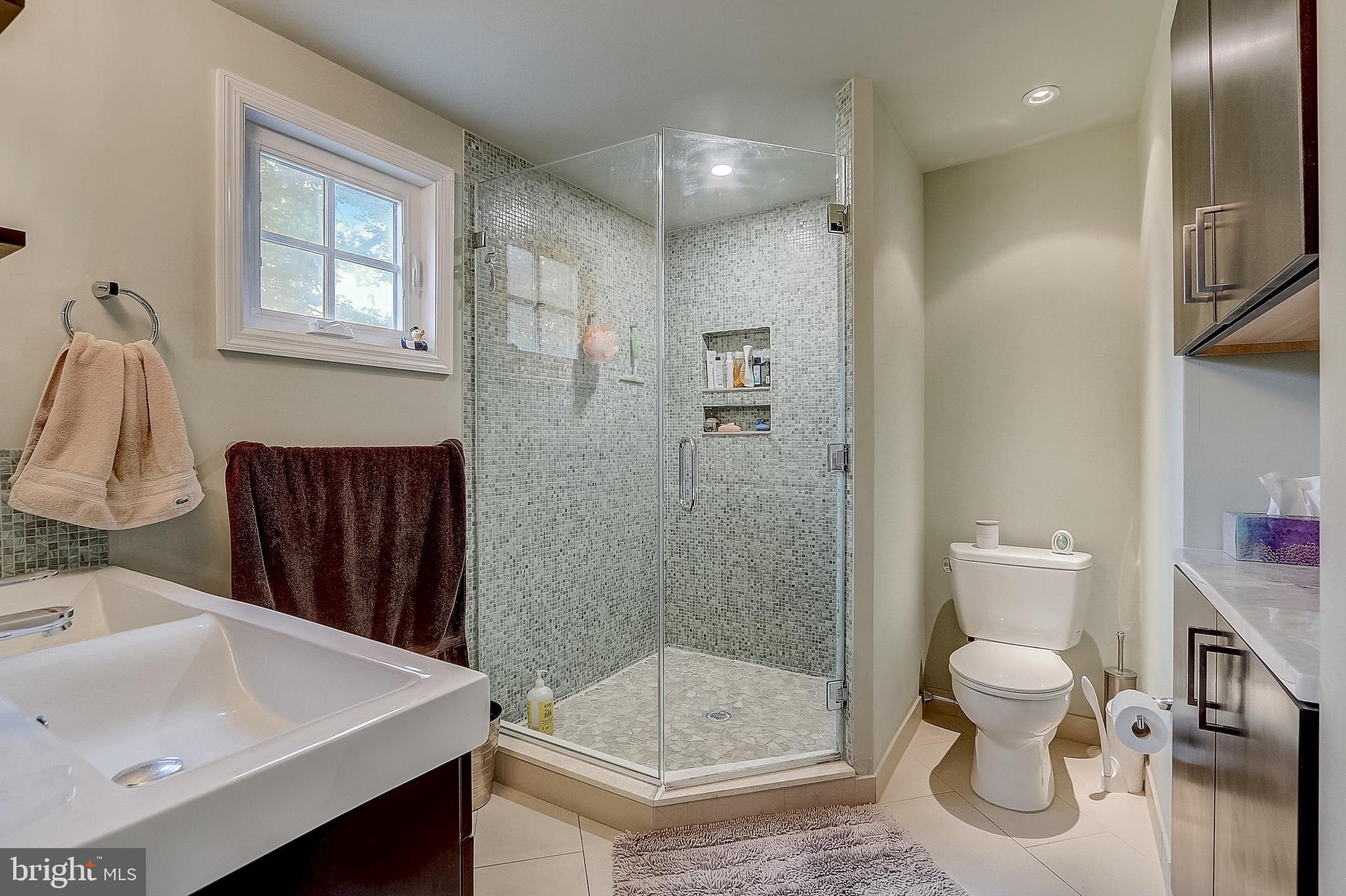 6505 Old Orchard Road Baltimore, MD 21239 - Photo 40 of 54