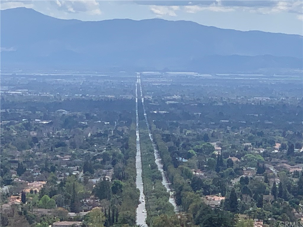33 East 26th Street Upland, CA 91784 - Photo 13 of 21