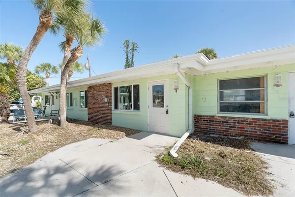 $299,900 | 1385 Gulf Boulevard, Unit 38, Englewood, FL 34223