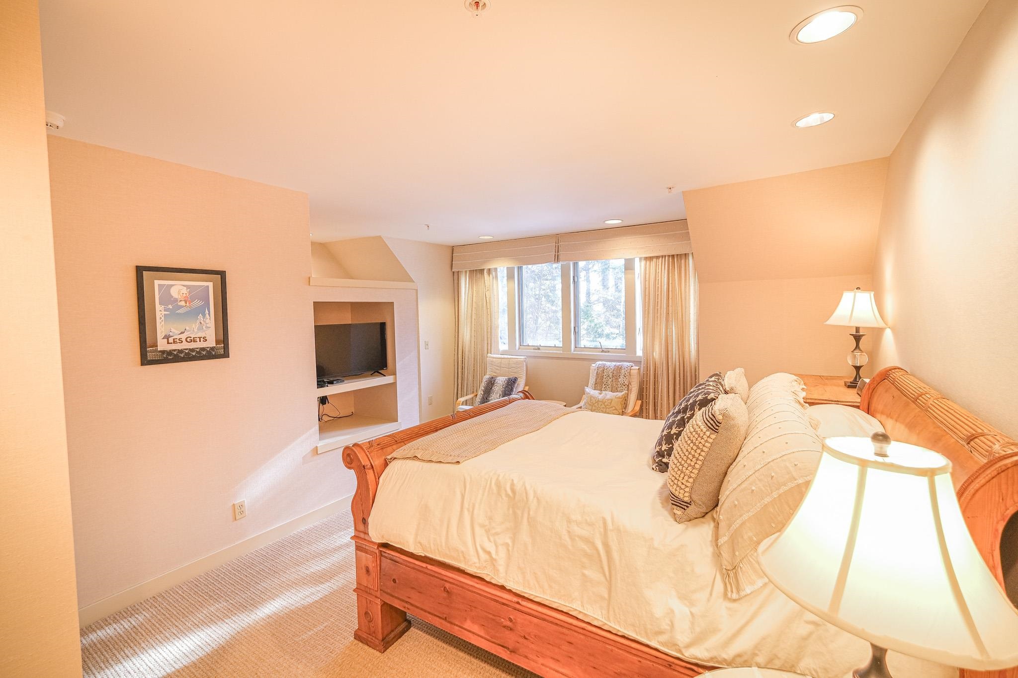 56 Ledgewood Road, Unit C1 GARAGE Ludlow, VT 05149 - Photo 22 of 39 Gallery Image 22