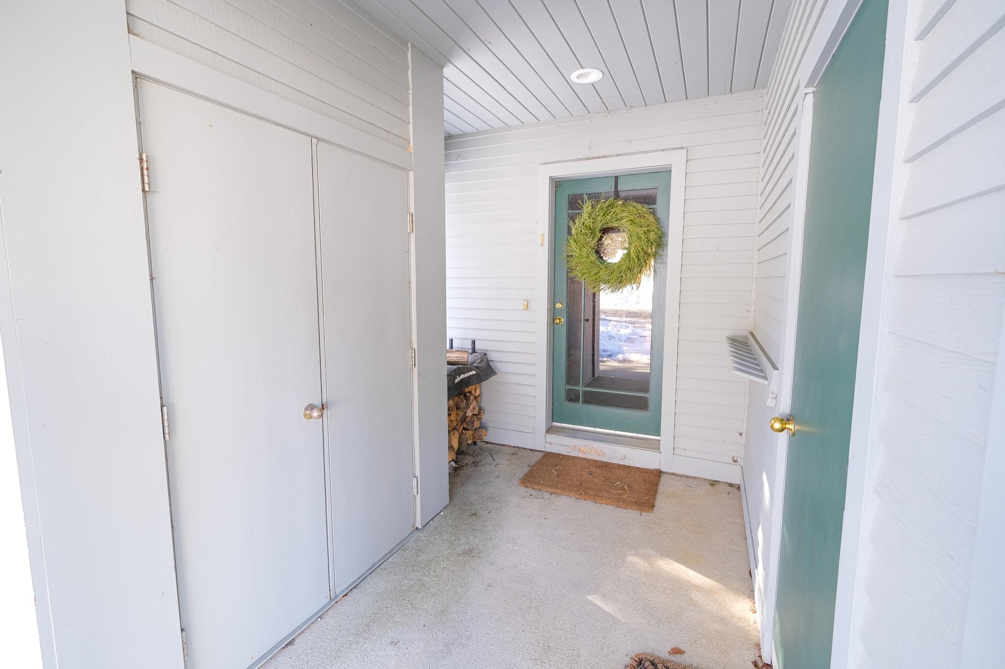 56 Ledgewood Road, Unit C1 GARAGE Ludlow, VT 05149 - Photo 28 of 39 Gallery Image 28