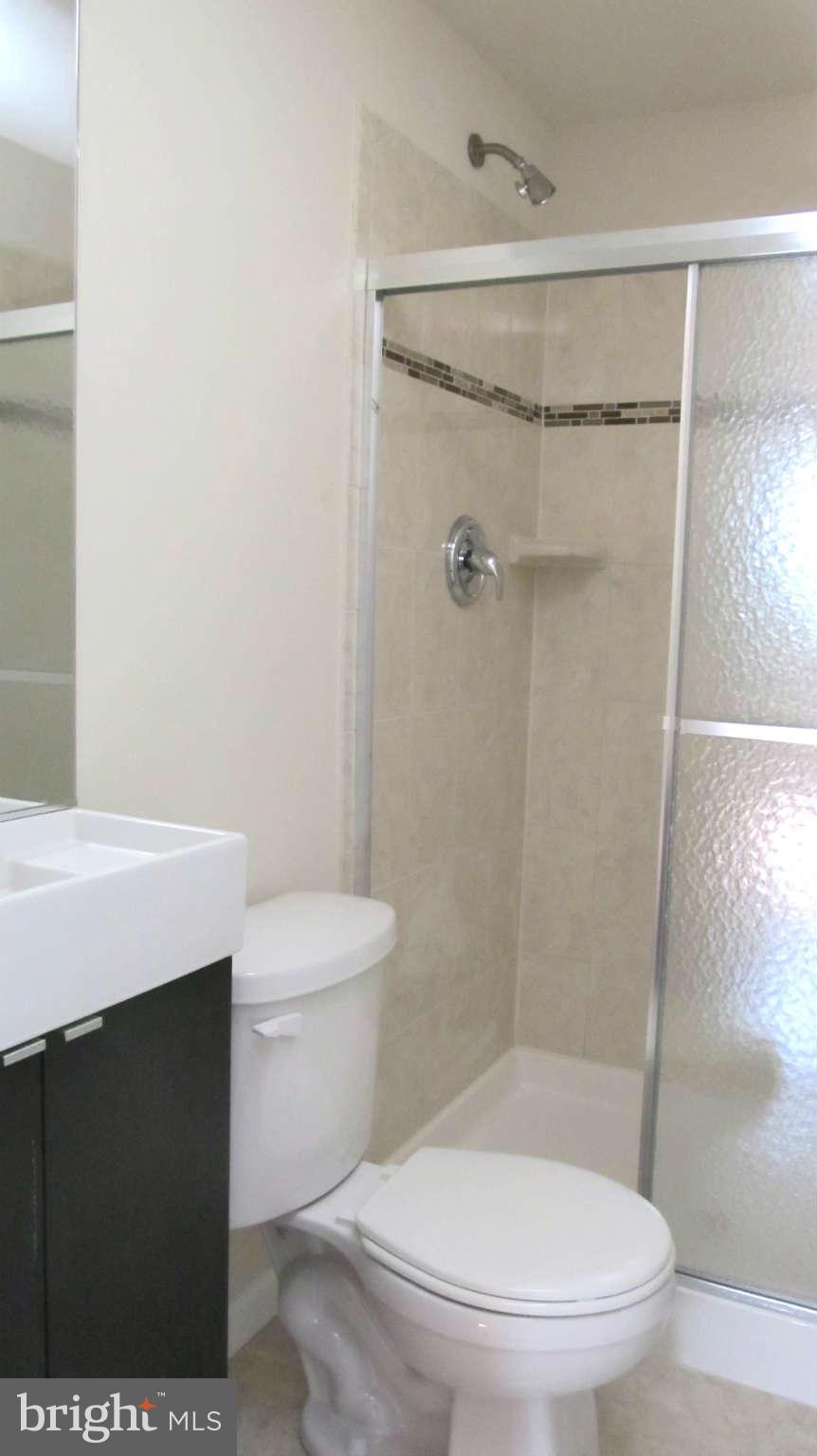7302 Greeley Road Hyattsville, MD 20785 - Photo 14 of 28 Bath main