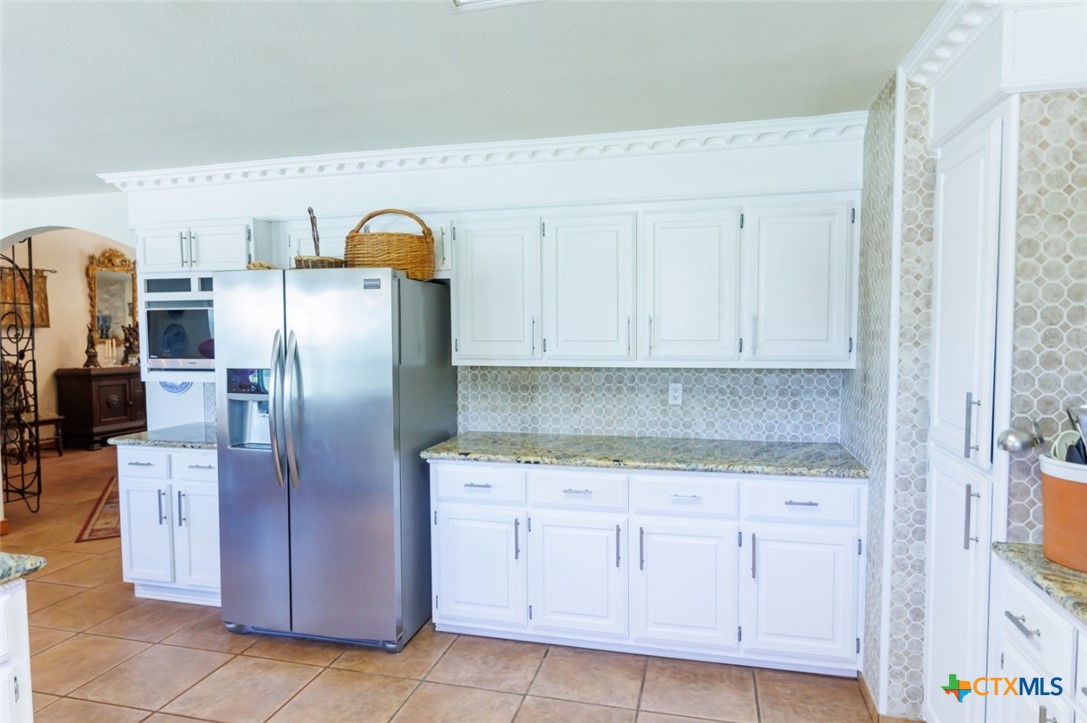 280 Hebron Church Road Yoakum, TX 77995 - Photo 12 of 48