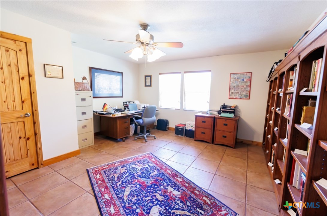 280 Hebron Church Road Yoakum, TX 77995 - Photo 23 of 48