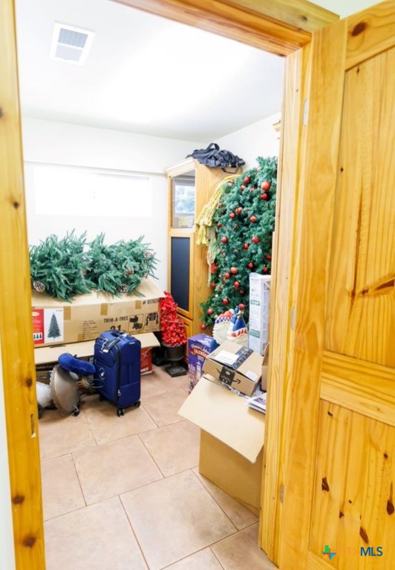 280 Hebron Church Road Yoakum, TX 77995 - Photo 30 of 48