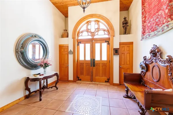 $1,550,000 | 280 Hebron Church Road, Yoakum, TX 77995