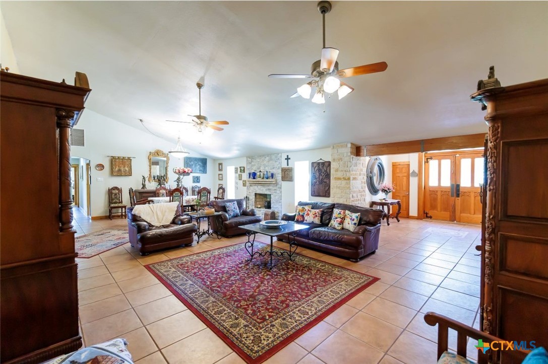 280 Hebron Church Road Yoakum, TX 77995 - Photo 8 of 48