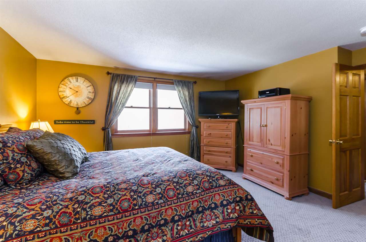 1 Clark Road Nashua, NH 03062 - Photo 22 of 26