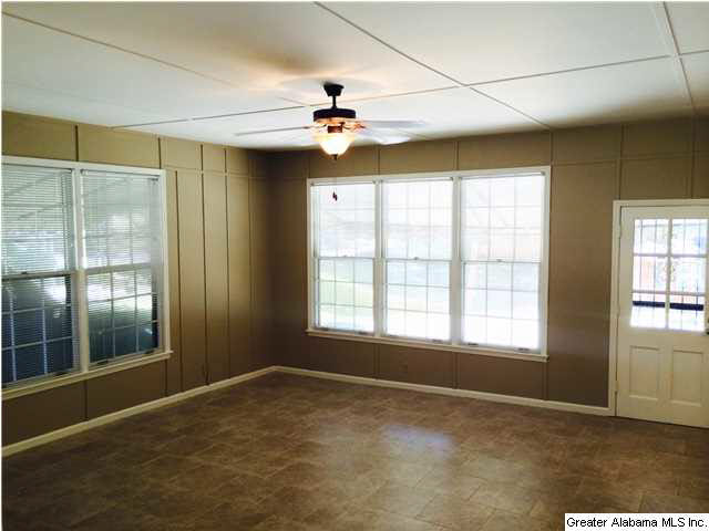 1300 Overwood Road Birmingham, AL 35222 - Photo 3 of 23