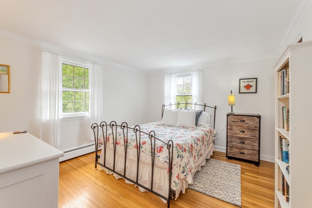 4 Old Wood Road Framingham, MA 01701 - Photo 23 of 39