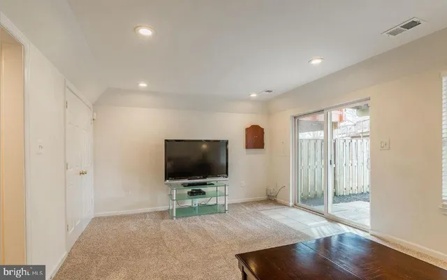 $2,800 | 14299 Newbern Loop, Gainesville, VA 20155