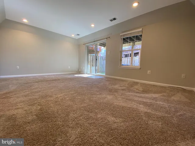 $2,800 | 14299 Newbern Loop, Gainesville, VA 20155