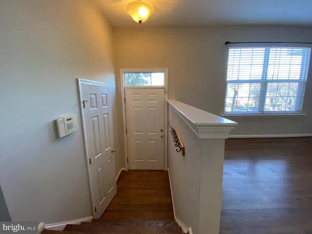 $2,800 | 14299 Newbern Loop, Gainesville, VA 20155