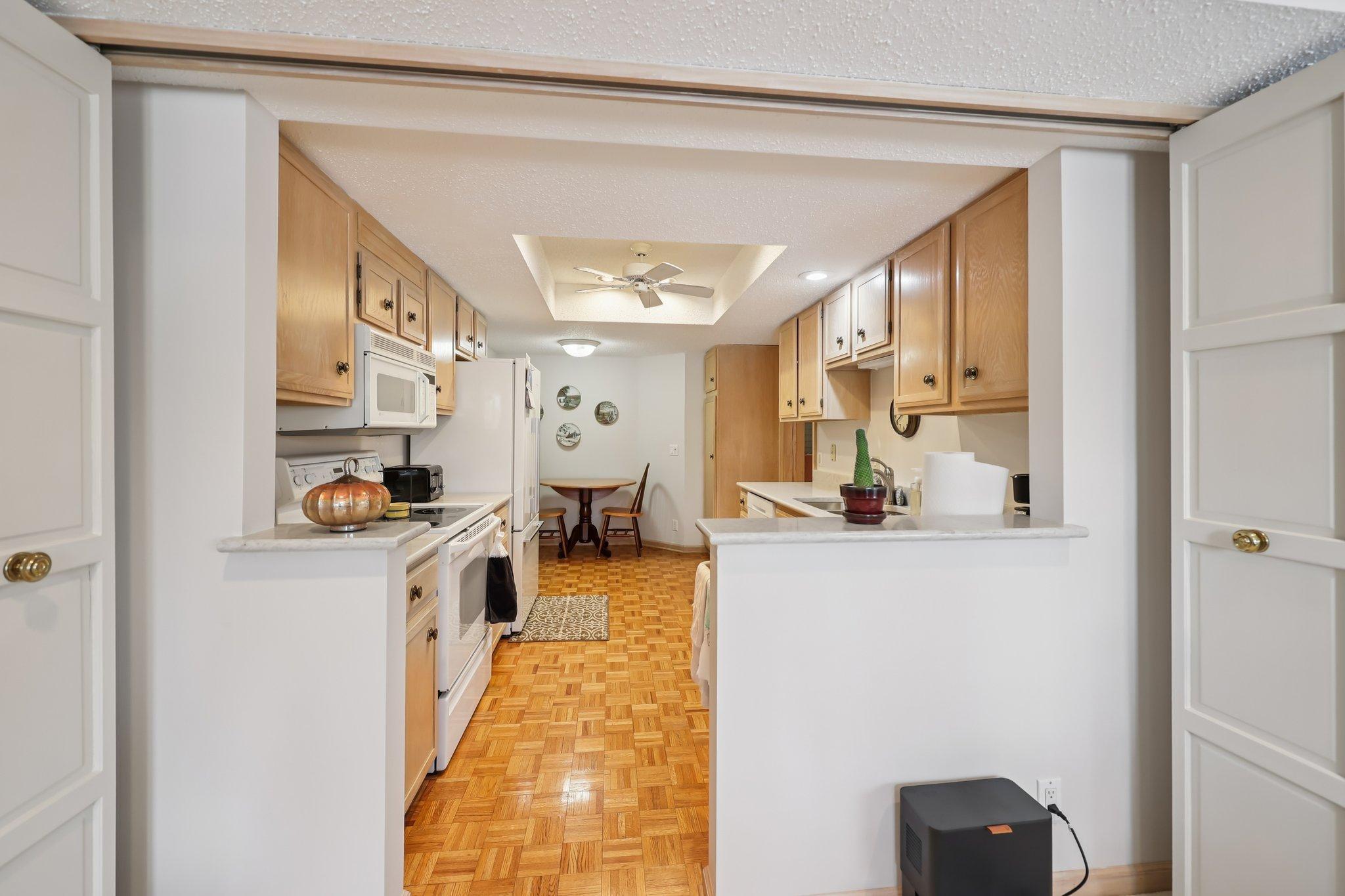 5601 Dewey Hill Road, Unit 211 Edina, MN 55439 - Photo 11 of 41