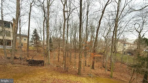 a view of a pathway of a building