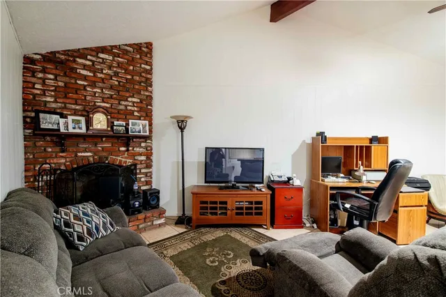 $824,000 | 11968 Rossiter Place, Sylmar, CA 91342