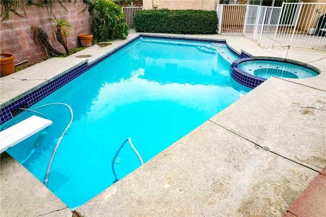 $824,000 | 11968 Rossiter Place, Sylmar, CA 91342