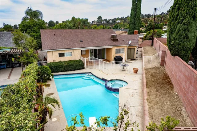 $824,000 | 11968 Rossiter Place, Sylmar, CA 91342