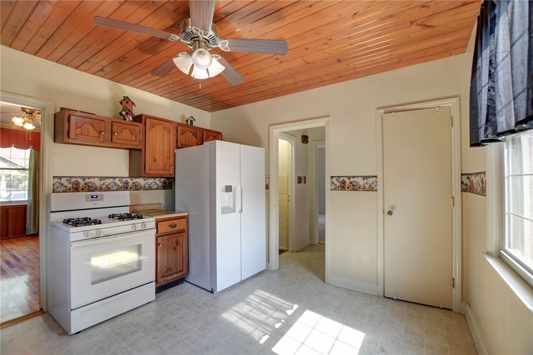 164 South Linden Avenue Decatur, IL 62522 - Photo 8 of 28