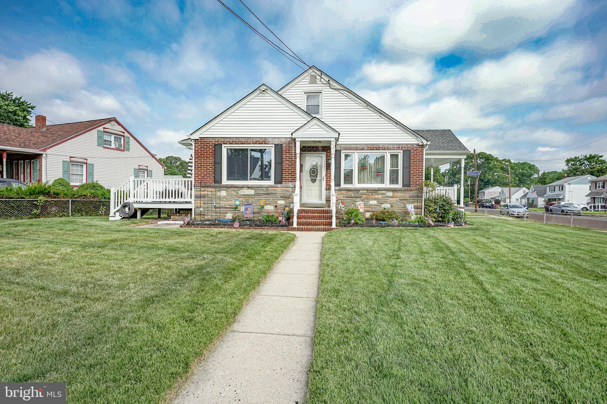 401 Oak Street Riverside, NJ 08075 - Photo 1 of 28