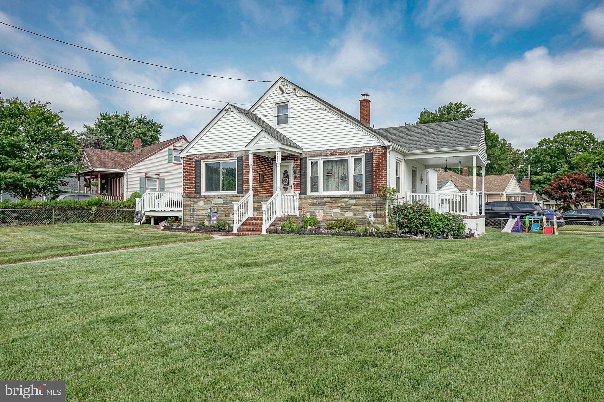 401 Oak Street Riverside, NJ 08075 - Photo 2 of 28