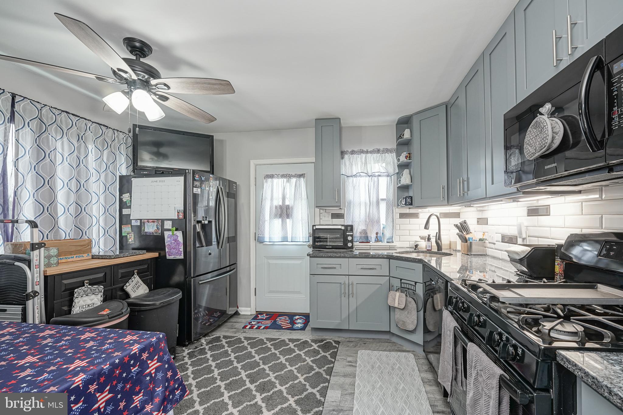 401 Oak Street Riverside, NJ 08075 - Photo 8 of 28