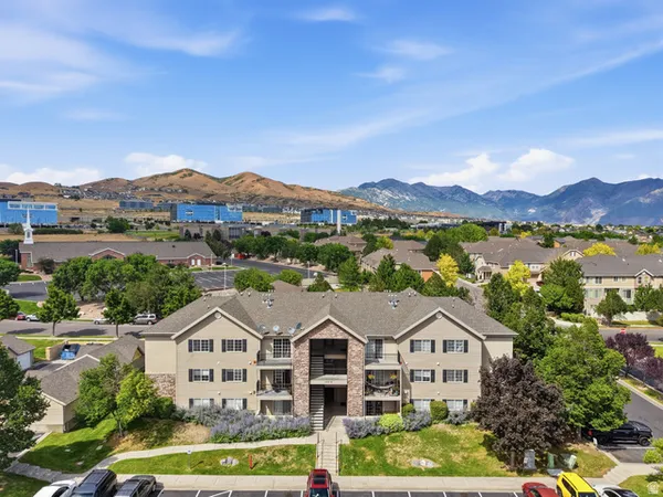 $284,900 | 1530 Westbury Way, Unit H, Lehi, UT 84043