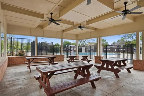 $429,500 | 2010 Walnut Creek Trail, Garland, TX 75040