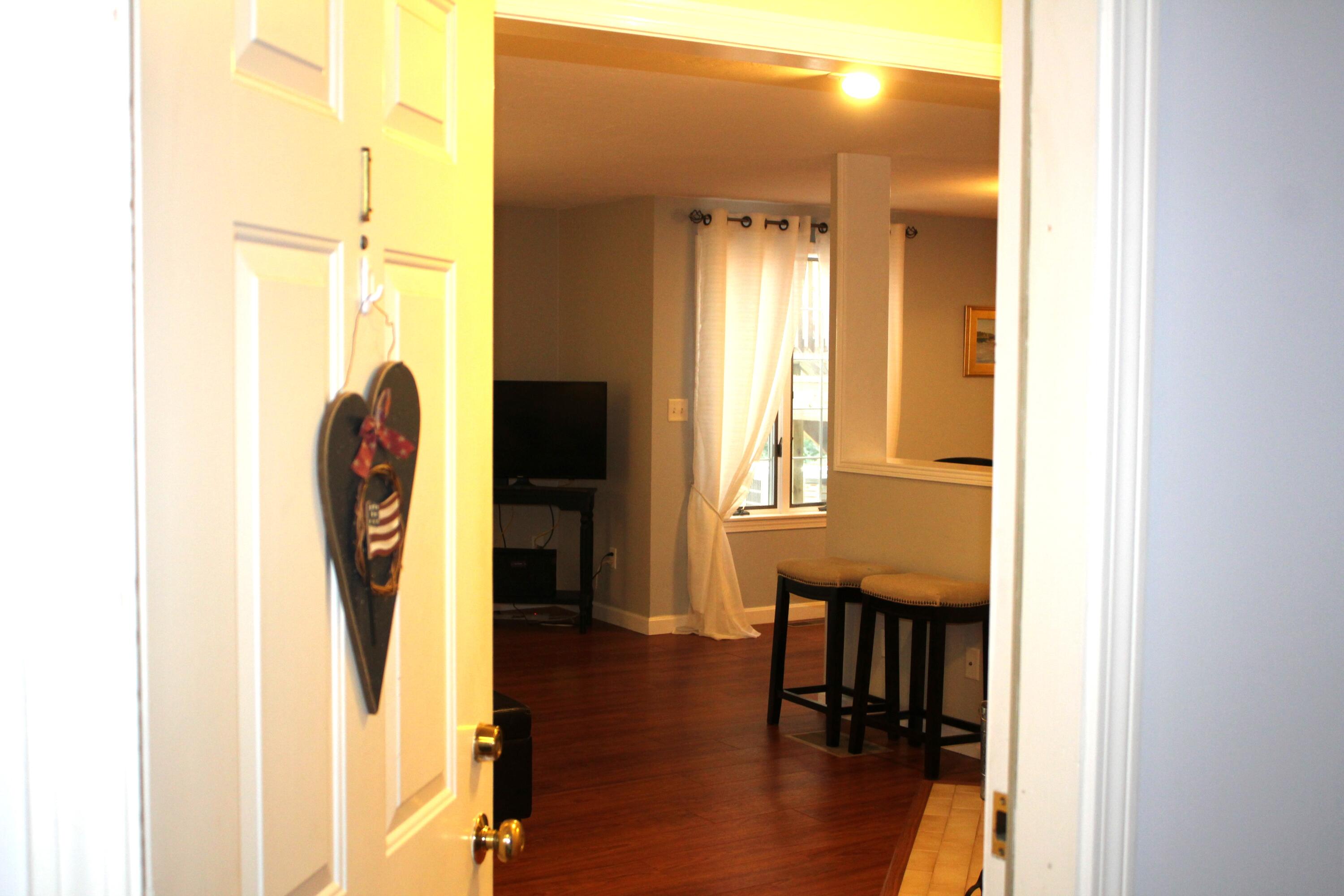 727 Main Street, Unit E1 Osterville, MA 02655 - Photo 4 of 27 IMG_5347