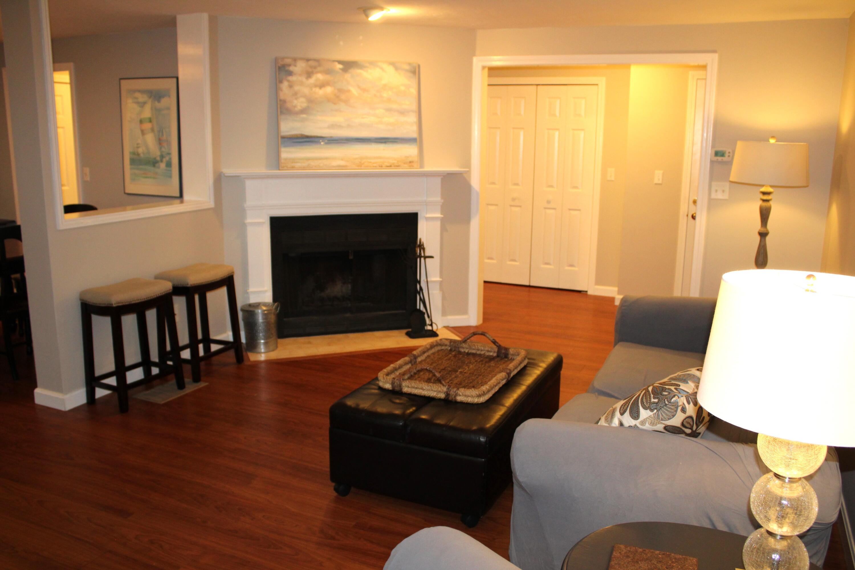 727 Main Street, Unit E1 Osterville, MA 02655 - Photo 5 of 27 IMG_5402