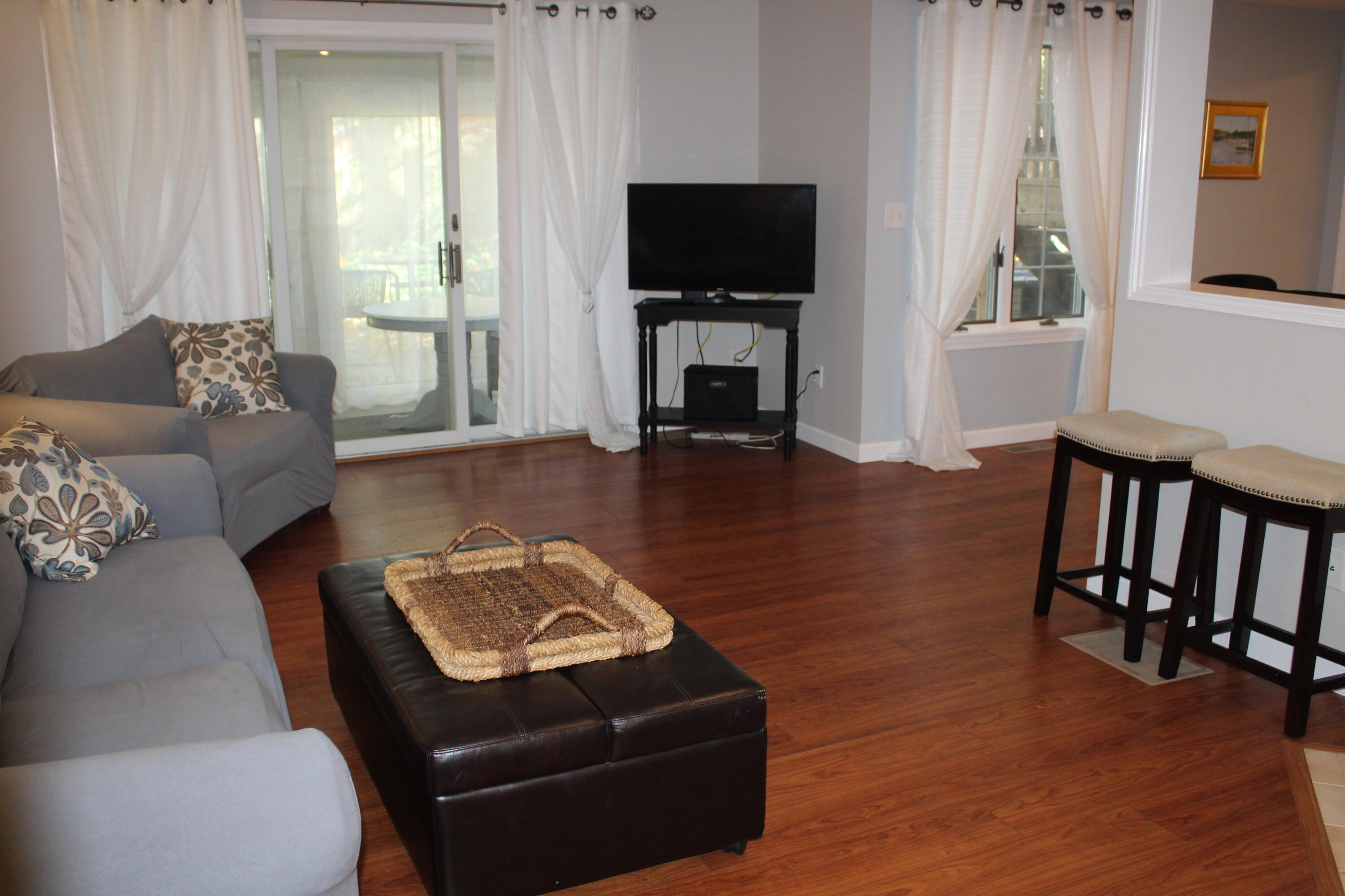 727 Main Street, Unit E1 Osterville, MA 02655 - Photo 6 of 27 IMG_5404