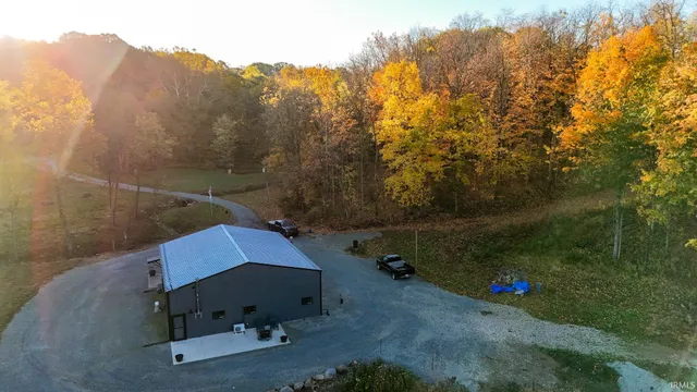 $735,000 | 1848 South County Road 1100 East, Peru, IN 46970