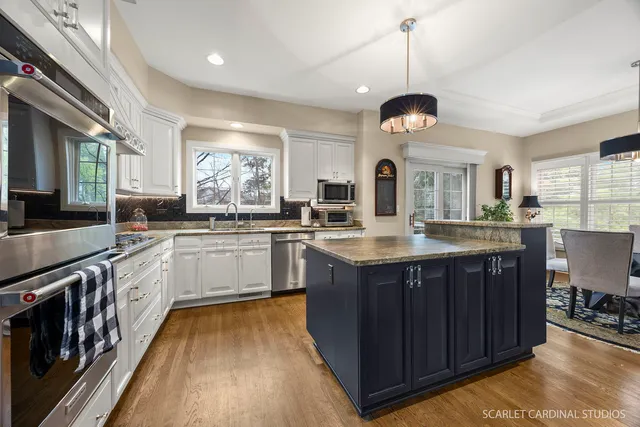 $775,000 | 28817 Spyglass Circle, Mundelein, IL 60060