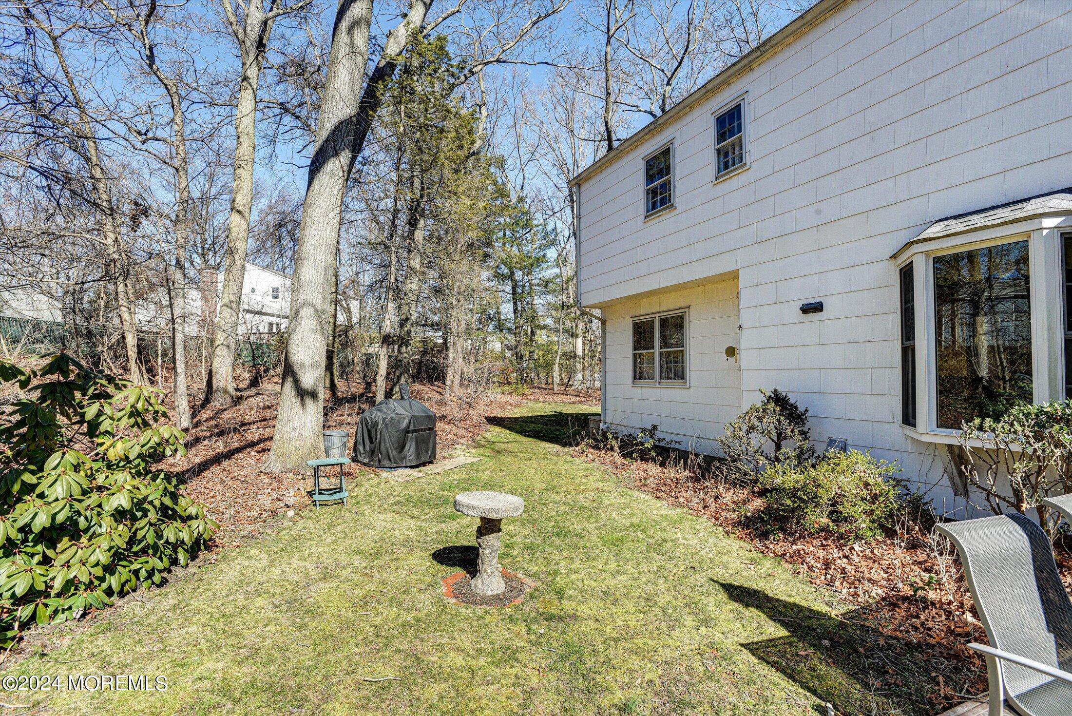 18 Rutland Place Eatontown, NJ 07724 - Photo 34 of 37 34-Backyard
