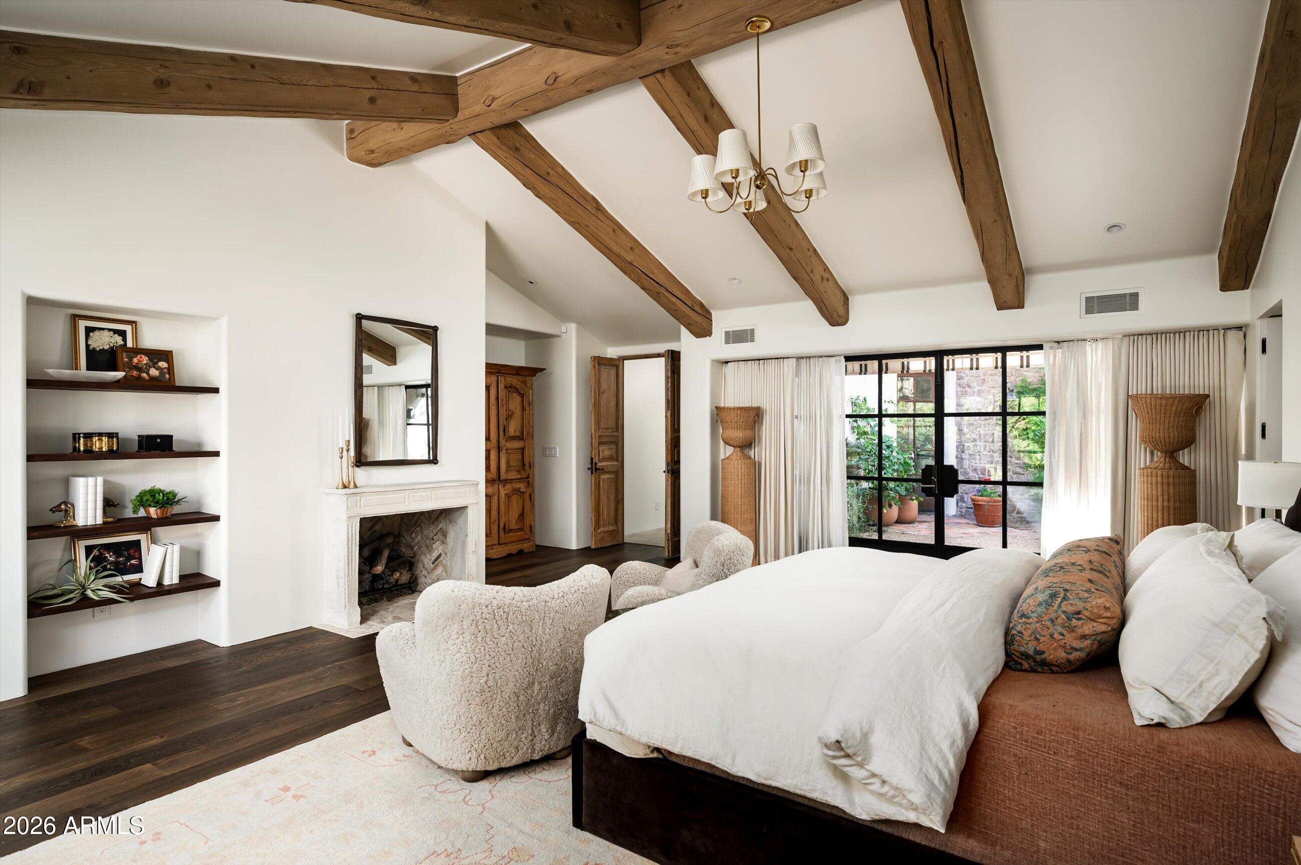 6201 North 20th Street Phoenix, AZ 85016 - Photo 18 of 47 Primary Bedroom