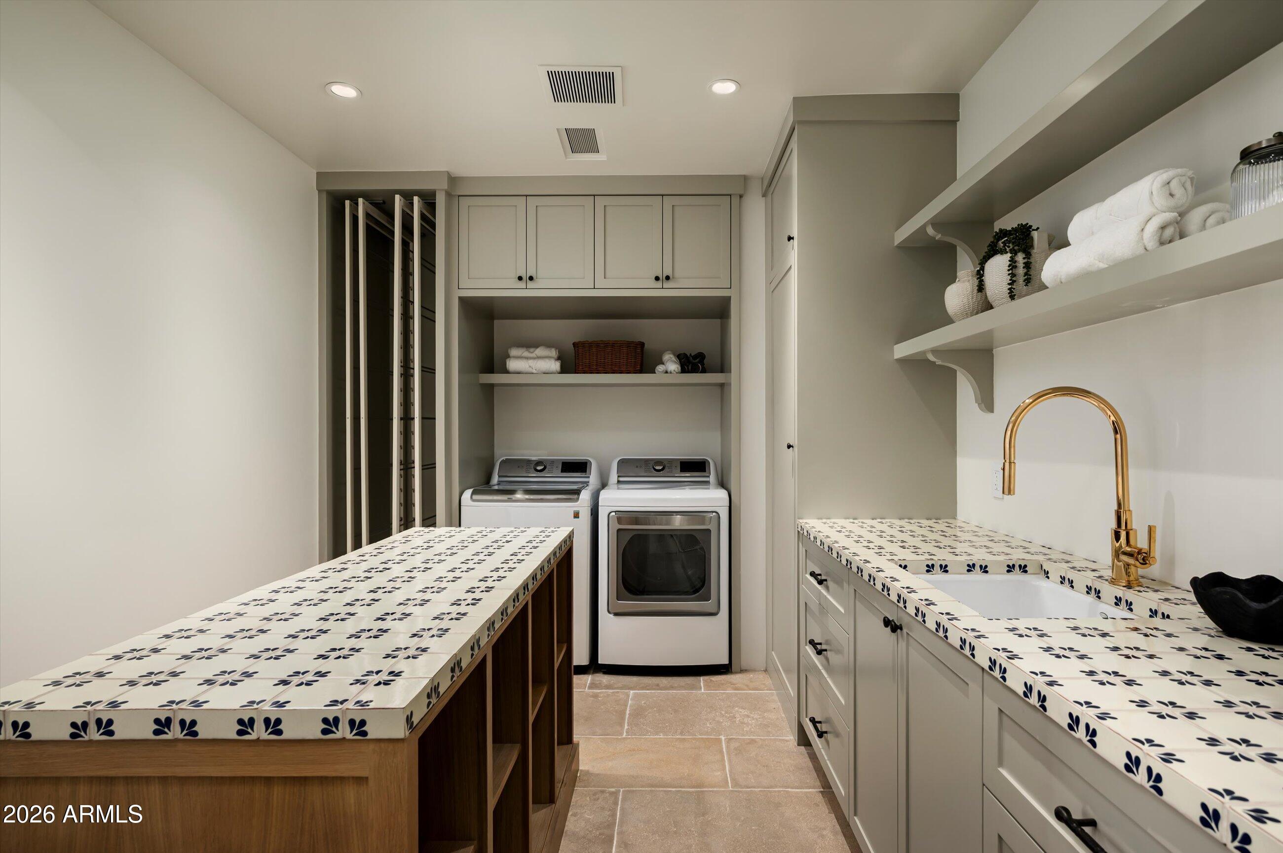 6201 North 20th Street Phoenix, AZ 85016 - Photo 34 of 47 Laundry Room
